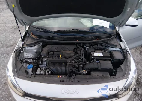 2022 Kia Rio S из США, поврежденный, VIN 3KPA24AD0NE458367